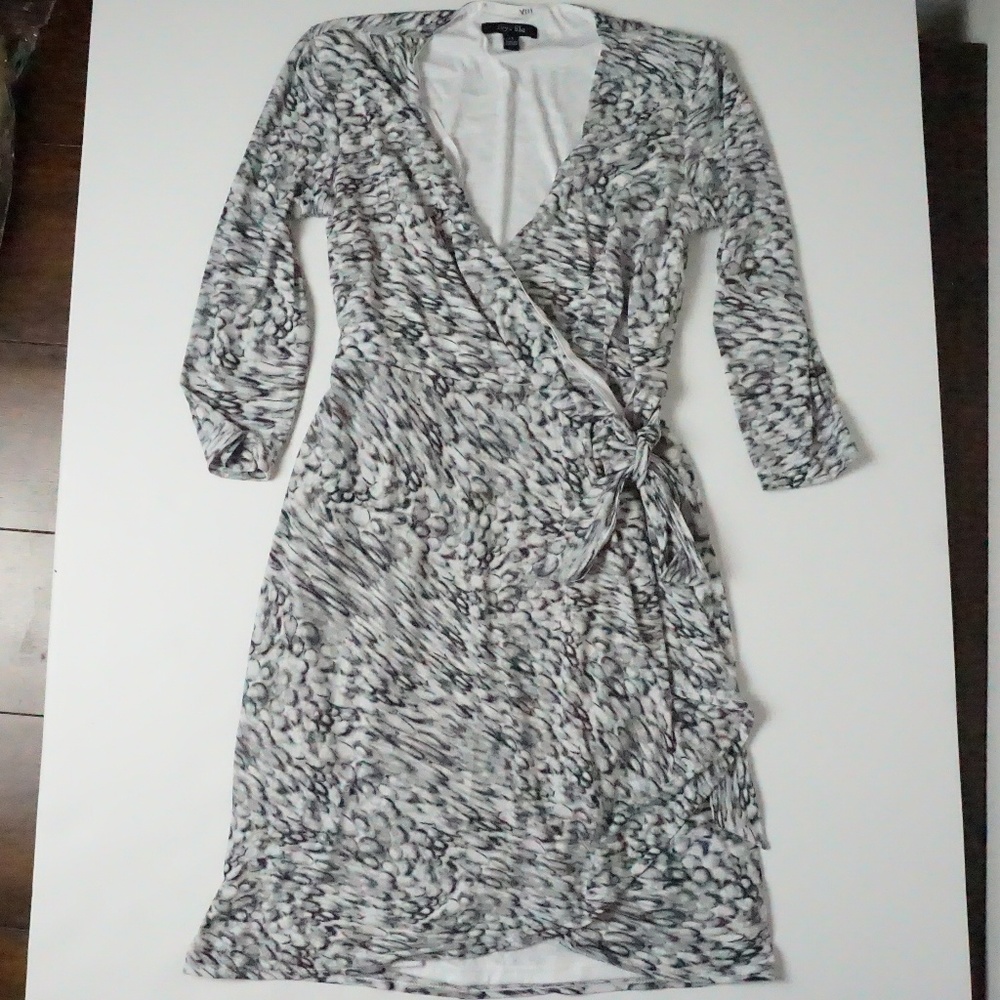 Ivy Blu dress 10 black and white
